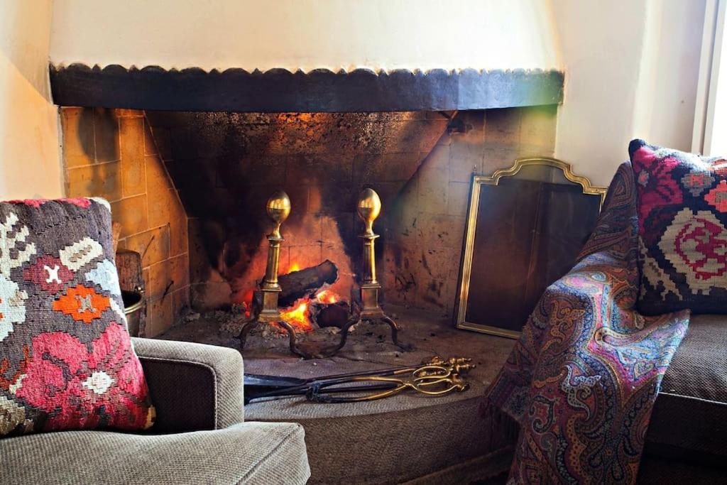 Tiny Smart Home, Private Garden & Outside Jacuzzi. Center Sintra! Экстерьер фото